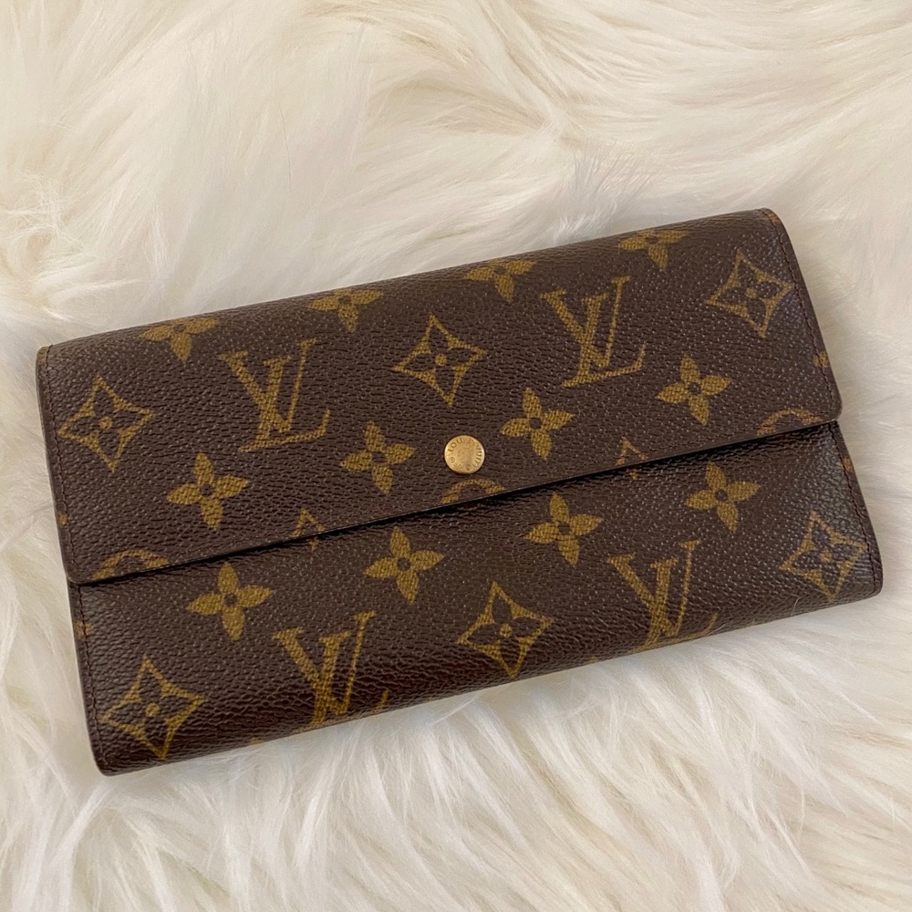 Louis Vuitton Sara Wallet Authentic